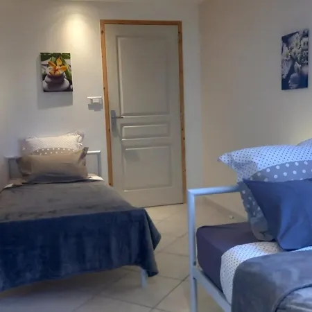 아파트 Chez Gwen Et Flo Avec Jardin 숄레