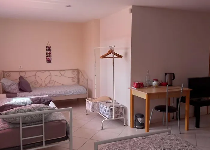 Chez Gwen Et Flo Avec Jardin